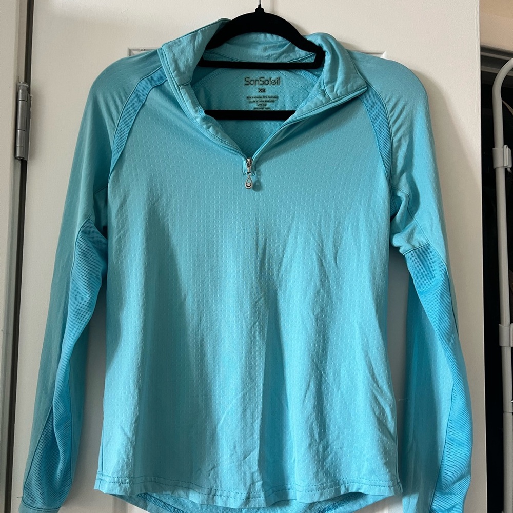 San Soliel Women’s Long Sleeve Sun Shirt - Riding, Golf, Tennis - Light Blue, XS